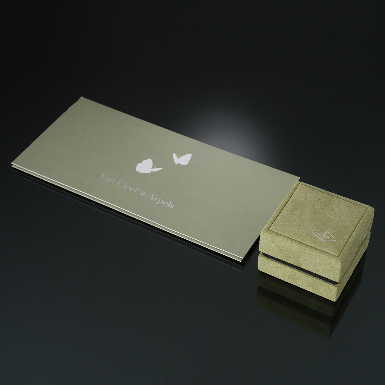 VAN CLEEF & ARPELS(USED)반클리프 뻬를리 커넬리언 펜던트